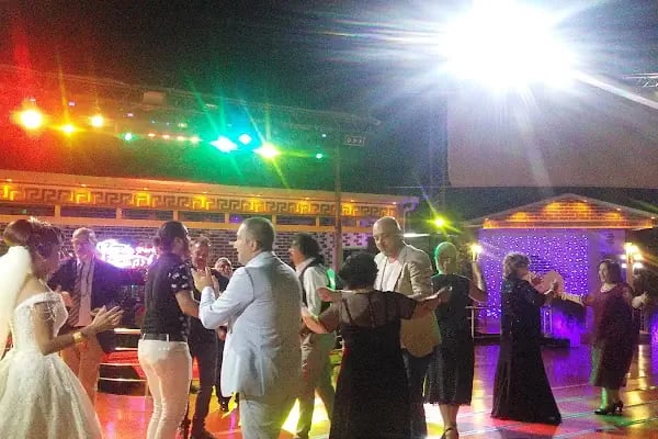 Konuk Park Düğün Salonu - Resim 16