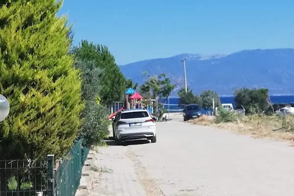 Pelitköy Sahil Plajı - Resim 7