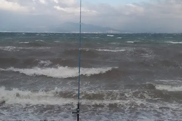 Pelitköy Sahil Plajı - Resim 20