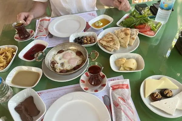Halk Evi Kahvaltı Çay Bahçesi - Resim 10