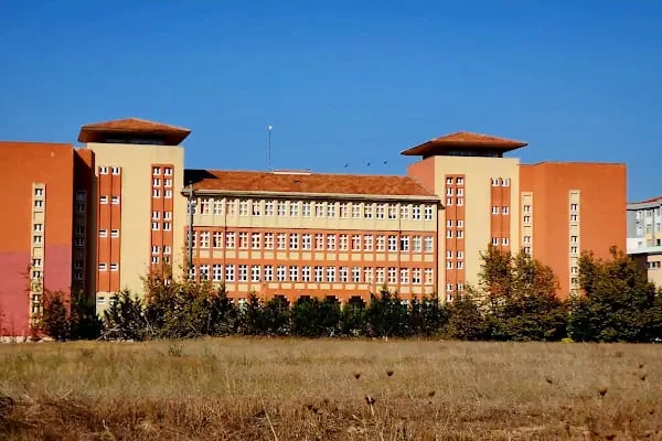 Furtuni Ve İsak Pinhas Ortaokulu - Resim 17