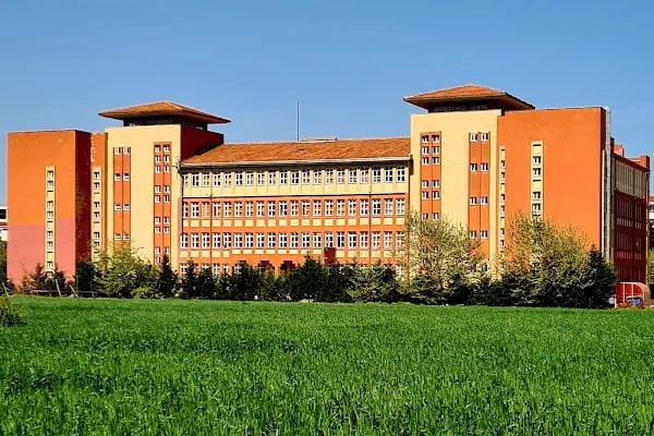 Furtuni Ve İsak Pinhas Ortaokulu - Resim 18