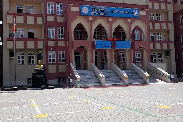 Furtuni Ve İsak Pinhas Ortaokulu - Resim 14
