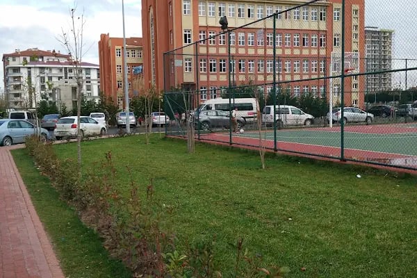 Furtuni Ve İsak Pinhas Ortaokulu - Resim 9