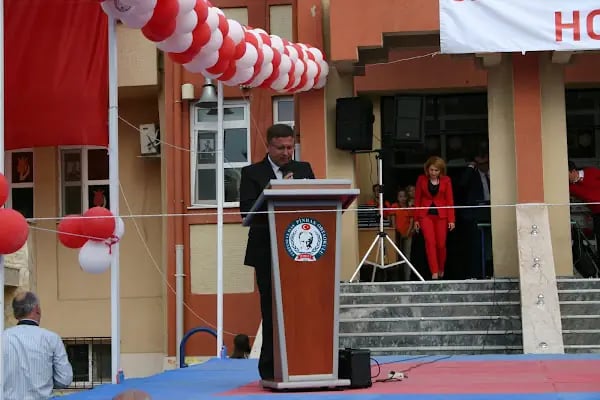 Furtuni Ve İsak Pinhas Ortaokulu - Resim 8