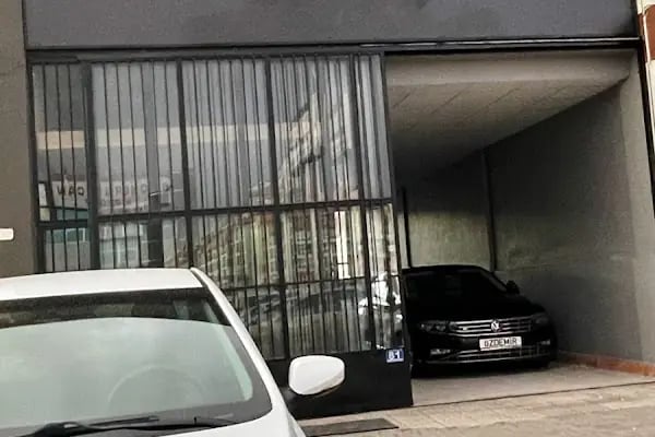 ÖZDEMİR OTOMOTİV •İKİNCİ ELDE GÜVENİN ADRESİ - Resim 4