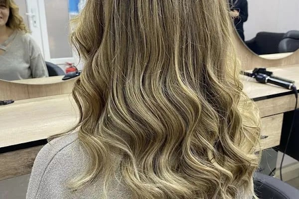 ELİZA Hair Studio Bayan Kuaförü - Resim 16