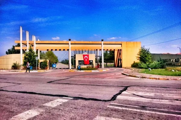 Kocaeli Üniversitesi Arslanbey Yerleşkesi - Resim 2