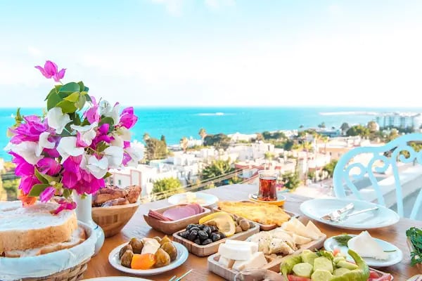 The Elysian Resort Hotel &amp; Restaurant - Bar - Resim 7