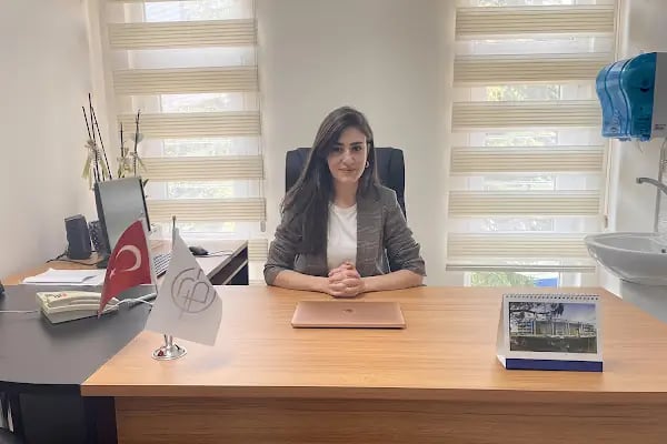 Uzm. Dt. Bergin Gökdeniz Diş Kliniği - Resim 5