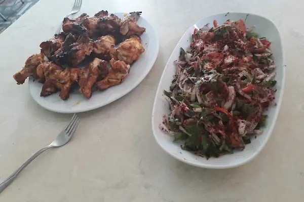 Yörem Kebap Tantuni - Resim 6