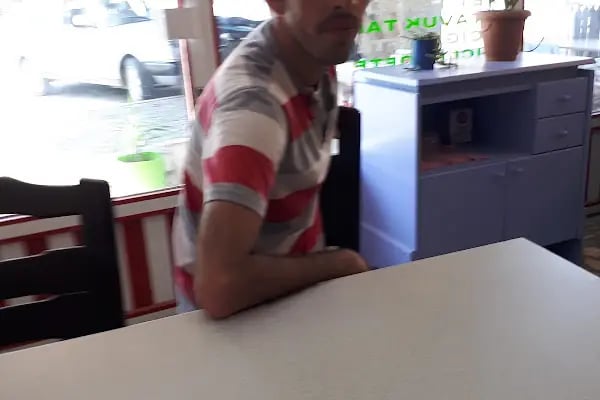 Yörem Kebap Tantuni - Resim 8