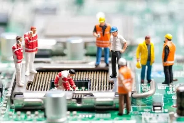 FURKAN İLETİŞİM &amp; BİLGİSAYAR - CEP TELEFONU TEKNİK SERVİS - Resim 2
