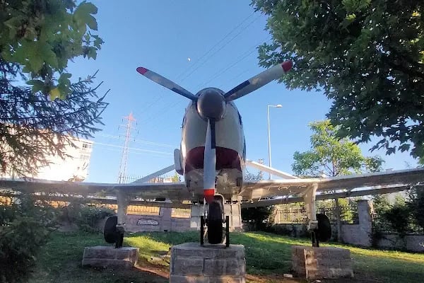 Bisiklet parkı (Uçaklı Park) - Resim 20