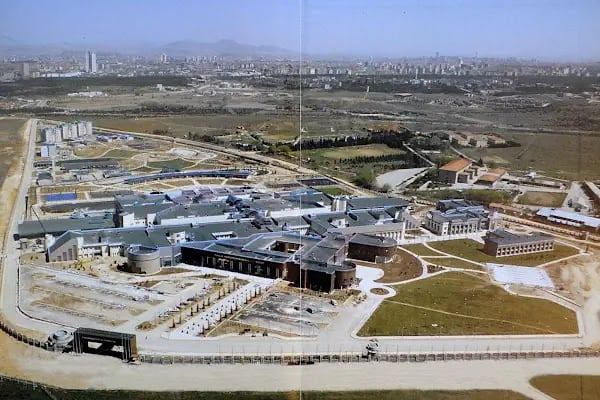 SBÜ Ankara Gaziler Fizik Tedavi ve Rehabilitasyon Eğitim ve Araştırma Hastanesi - Resim 12