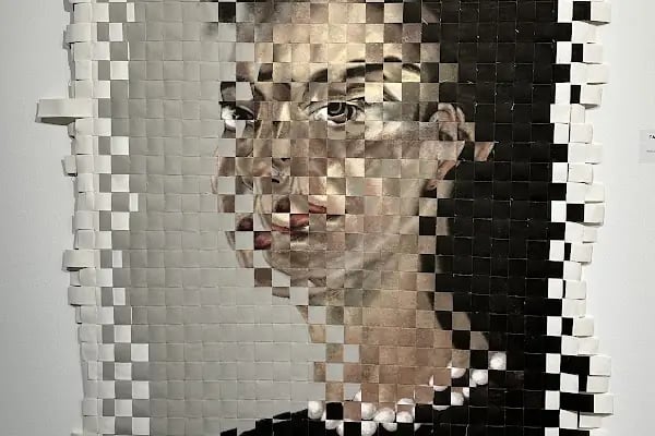 Decollage Art Space - Resim 19