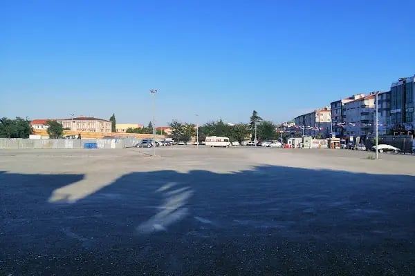 İspark Avcılar Meydanı Açık Otoparkı - Resim 6