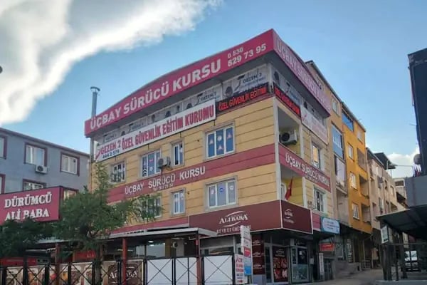 Özel Üçbay Sürücü Kursu - Resim 8