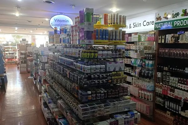 Elif Eczanesi + Apotheke + Pharmacy + аптека - Resim 1