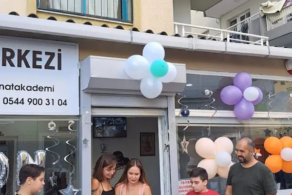 Vizyon İzmir Müzik ve Sanat Okulu - Resim 3