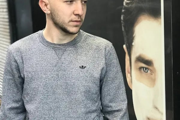 Emre TORUNGİL ERKEK KUAFÖRÜ HAİR STUDİOU - Resim 12