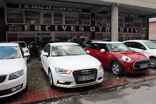 İstoç Oto &amp; Ticaret Merkezi - Resim 3