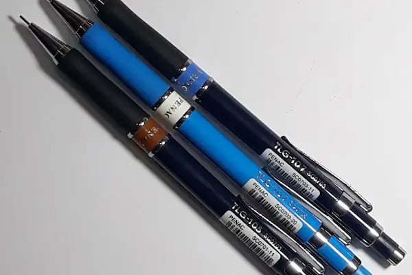 AĞAÇAYAKLAR KARDEŞLER KİTAP KIRTASİYE BÜRO MLZ.İNŞ.GIDA TİC.LTD.ŞTİ. - Resim 9