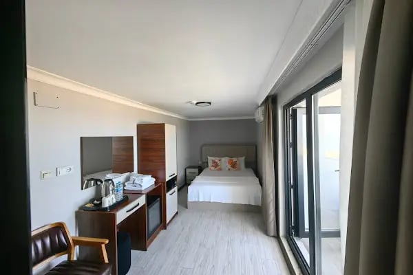 Airport Kumsal Otel - Resim 11