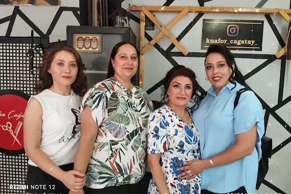 Selin Bayan Kuaförü Gelinlik &amp; Güzellik Salonu - Resim 14