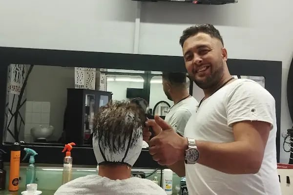 Selin Bayan Kuaförü Gelinlik &amp; Güzellik Salonu - Resim 1