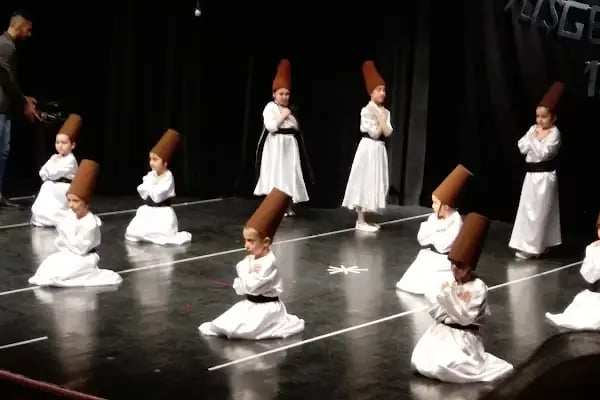 Adile Naşit Tiyatrosu - Resim 20