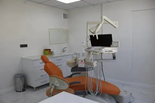 Özel Candent Ümitköy Ağız ve Diş Sağlığı Merkezi - Resim 4