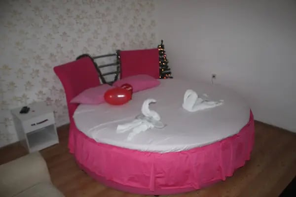 Work &amp; Home Hotel Suites - Resim 14