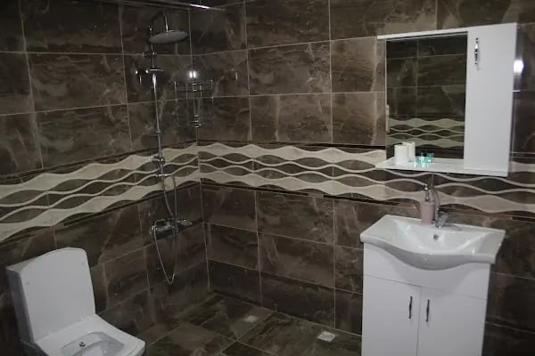 Work &amp; Home Hotel Suites - Resim 3
