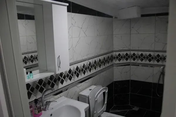 Work &amp; Home Hotel Suites - Resim 9
