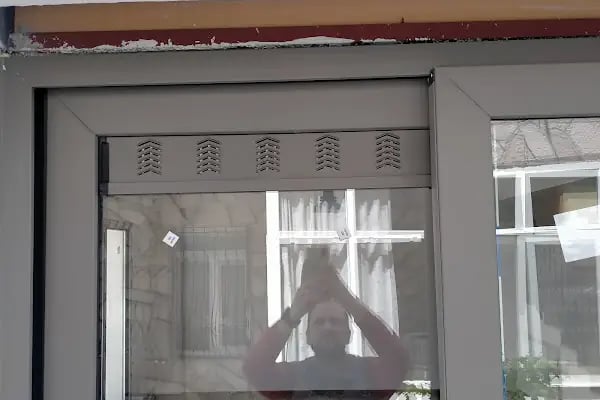 ALİAĞA CAMCI MONTAJCISI MENFEZ - Resim 1