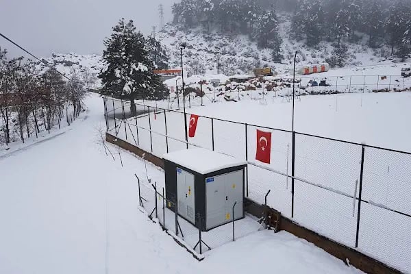 Aladağ Stadyumu - Resim 11