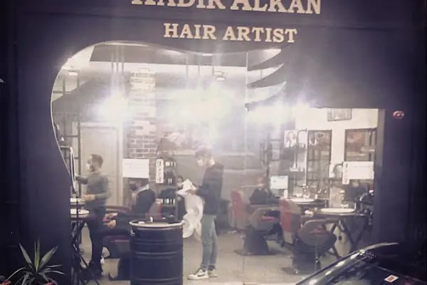 Kadir Alkan Hair Artist Erkek kuaförü barber shop Trabzon - Resim 20
