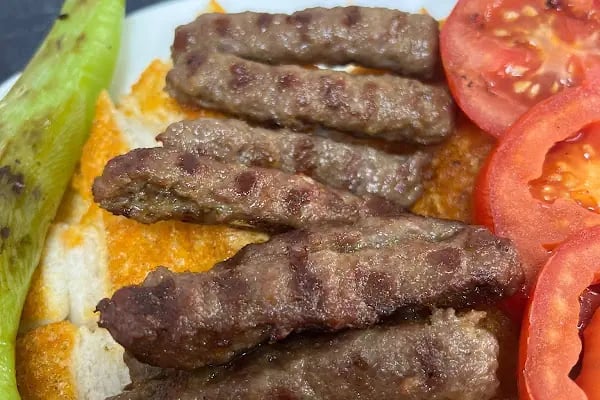 Meşhur Tereyağlı Ödemiş Köfte 2 - Resim 13