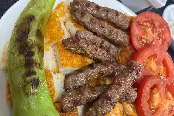 Meşhur Tereyağlı Ödemiş Köfte 2 - Resim 17