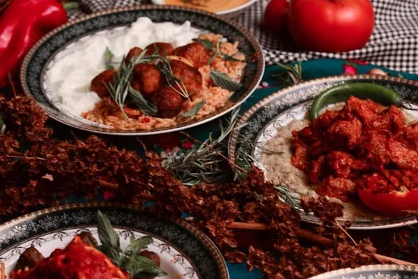 Diyarbakirevi Kahvaltı &amp; Cafe - Resim 3