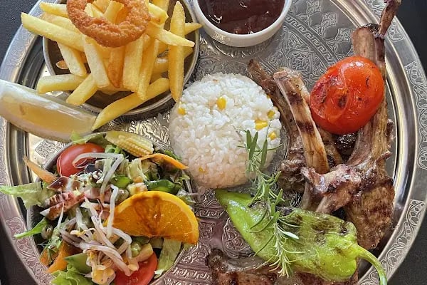 Garden Restaurant Avsallar - Resim 7