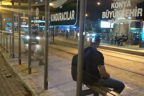 Tramvay Kunduracılar Durağı - Resim 19