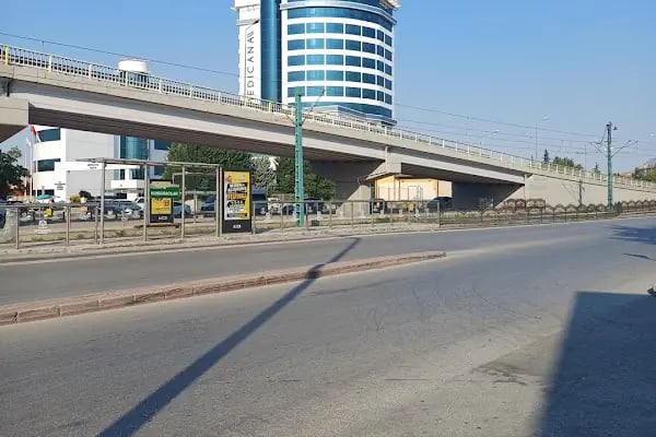 Tramvay Kunduracılar Durağı - Resim 18