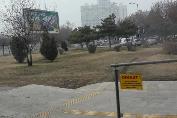 Tramvay Kunduracılar Durağı - Resim 6
