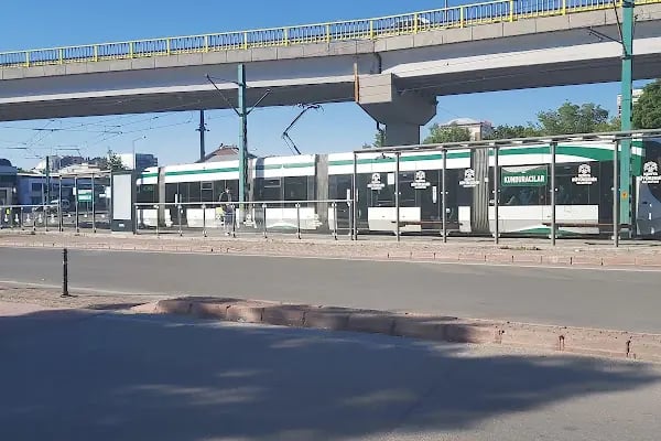 Tramvay Kunduracılar Durağı - Resim 9