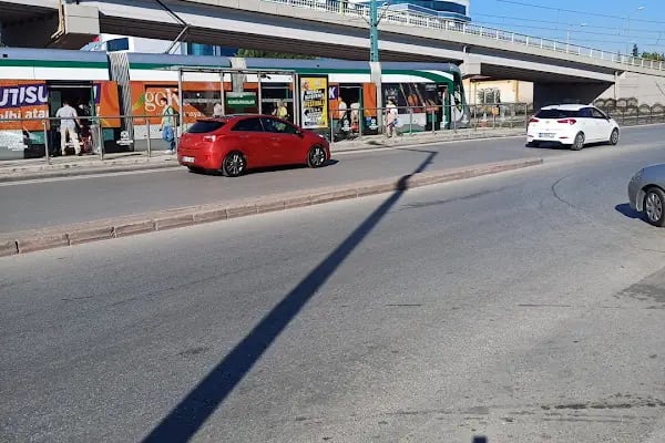 Tramvay Kunduracılar Durağı - Resim 3