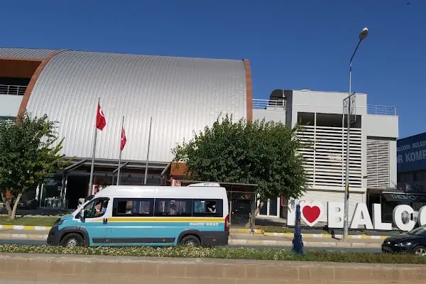 Balçova Belediyesi Tribün ve Engelli Merkezi - Resim 14