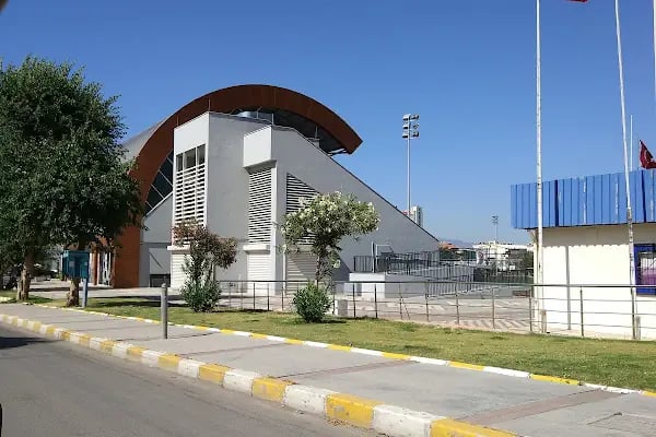 Balçova Belediyesi Tribün ve Engelli Merkezi - Resim 12