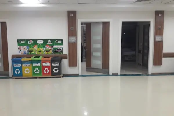 Dr. Ersin Arslan Eğitim ve Araştırma Hastanesi Mücahitler Ek Binası - Resim 3